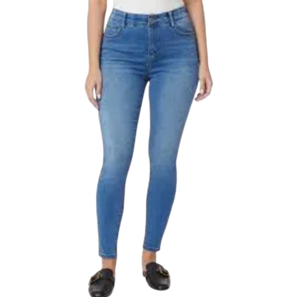 Curve Appeal Comfort Waist Skinny Jeans  Color “Lilian” SZ:4/27